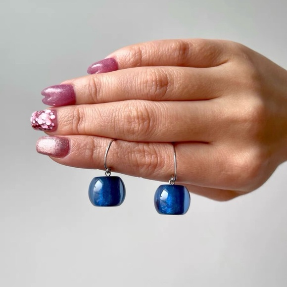 Zsiska - Picture 2 of 7